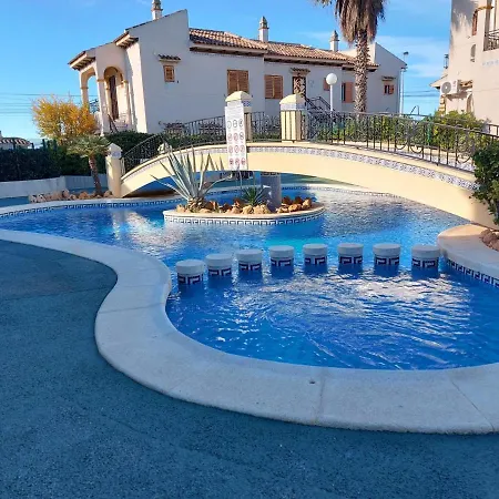 Casa Chloe, Alquiler Vacacional, Urbanizacion Privada Torrevieja