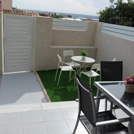 Casa Chloe, Alquiler Vacacional, Urbanizacion Privada *