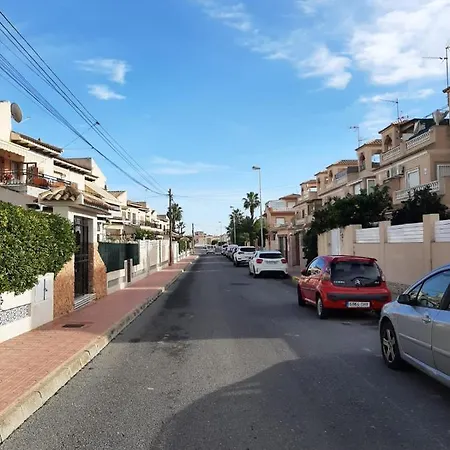 Сasa de vacaciones Casa Chloe, Urbanización Privada