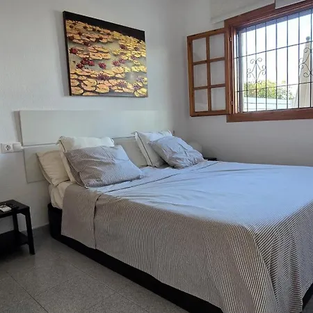 Holiday home Casa Chloe, Alquiler Vacacional, Urbanizacion Privada Torrevieja