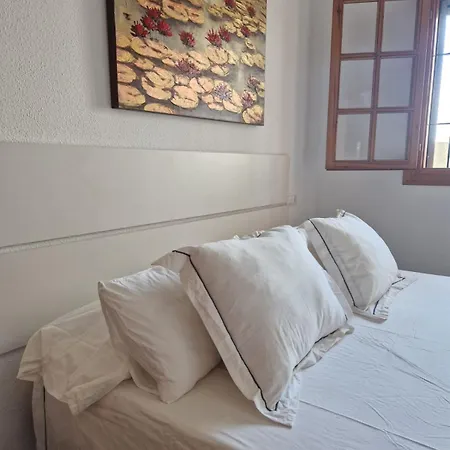 Дом отдыха Casa Chloe, Alquiler Vacacional, Urbanizacion Privada Торевьиа